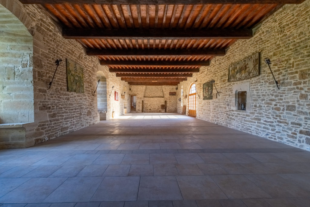 salle des gardes depuis fond